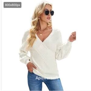 White long sleeves blouse shirt🌟